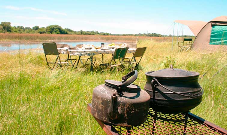 Fotoreise nach Botswana und Vic Falls (Simbabwe), Campingsafari, Afrika Fotoreise-Fotosafari-Botswana-Afrika-Benny-Rebel-Tent-002