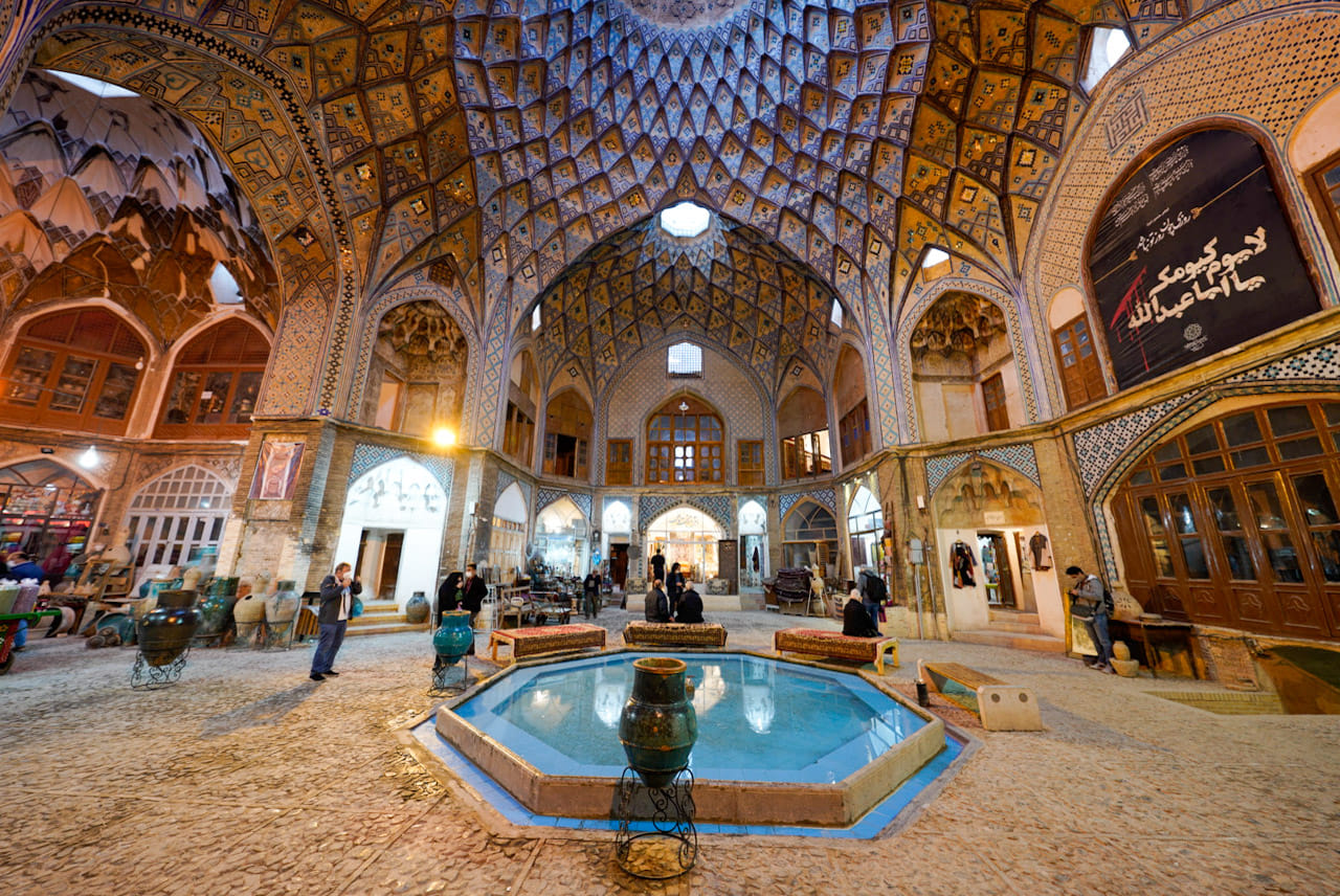 Fotoreise mit Benny Rebel Fotosafaris GmbH aus Hannover. Fotoreise in den Iran. Heutiges Fotoworkshop in Kashan.
