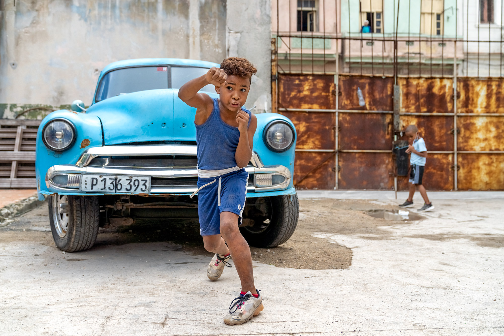 Junger Boxer fotografiert auf einer Fotoreise durch Kuba mit Benny Rebel Fotosafaris GmbH.
